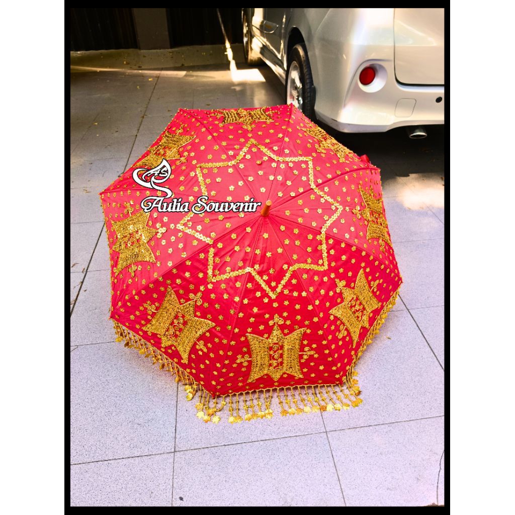 PAYUNG PENGANTIN MOTIF PINTU ACEH