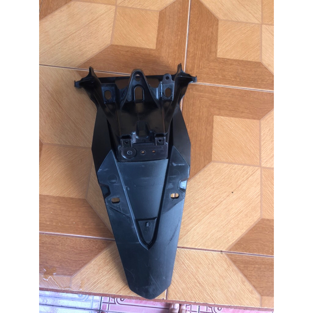 Spakbor belakang pcx 150 cbu