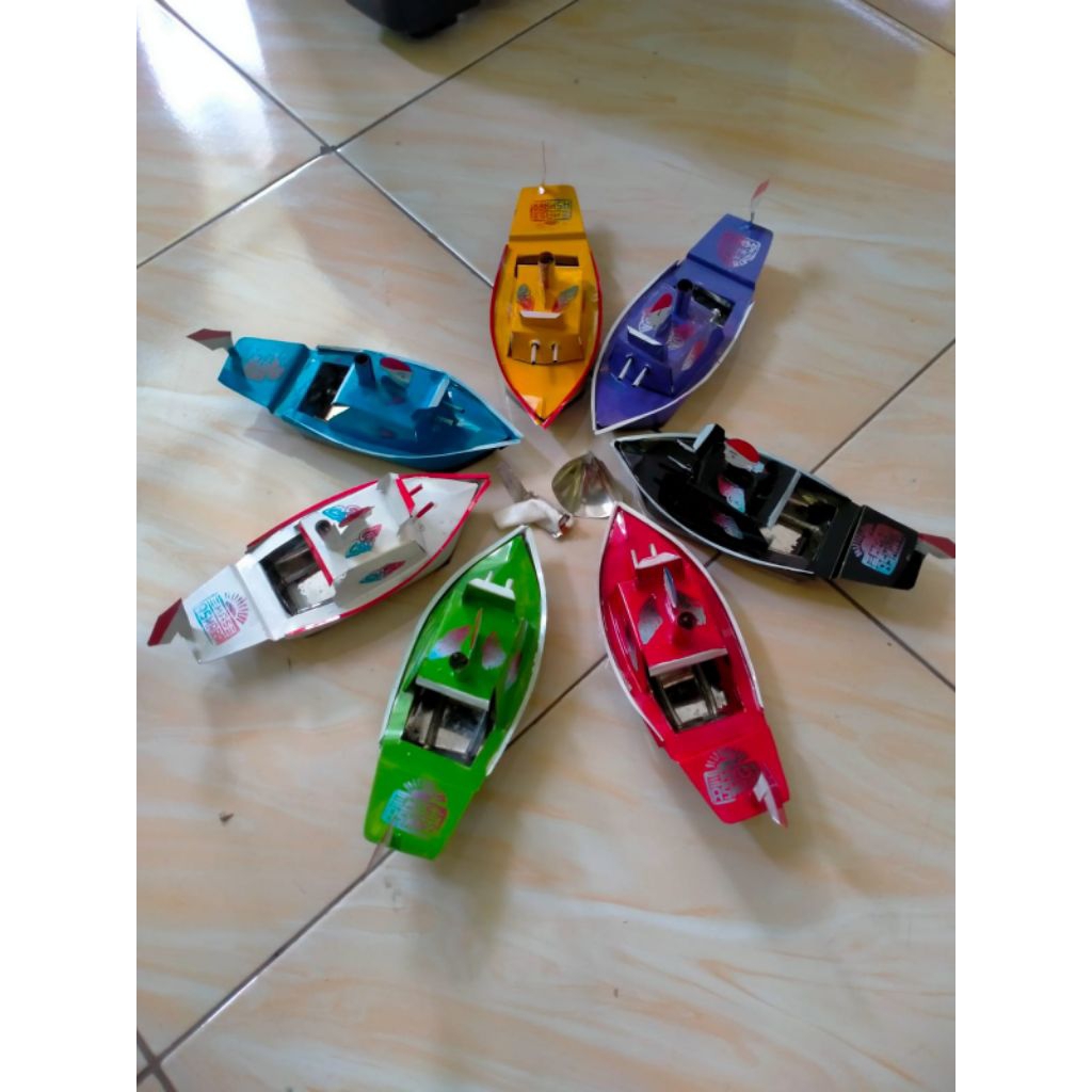 MAINAN KAPAL OTOK OTOK JUMBO/PERAHU OTOK OTOK/MAINAN TRADISIONAL/MAINAN JADUL OTOK OTOK BESAR TERMUR