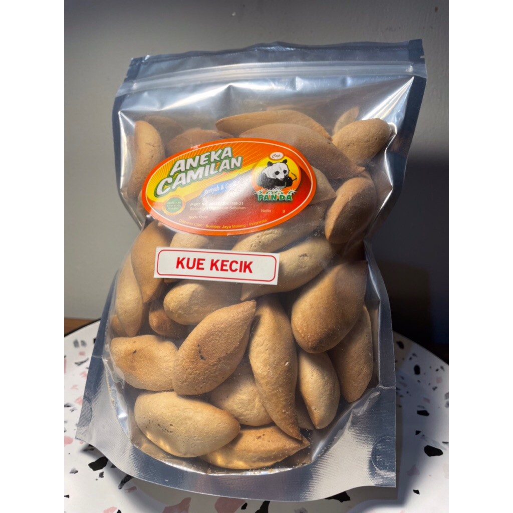 

Kecik 150gr cap Panda Malang Asli Roti Kecik