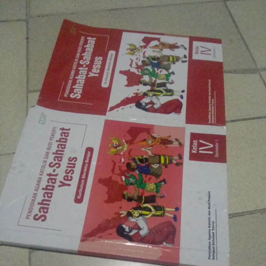 BUKU PENDIDIKAN AGAMA KATOLIK DAB BUDI PEKERTI SAHABAT-SAHABAT YESUS KELAS 4 SEMESTER 1 DAN 2