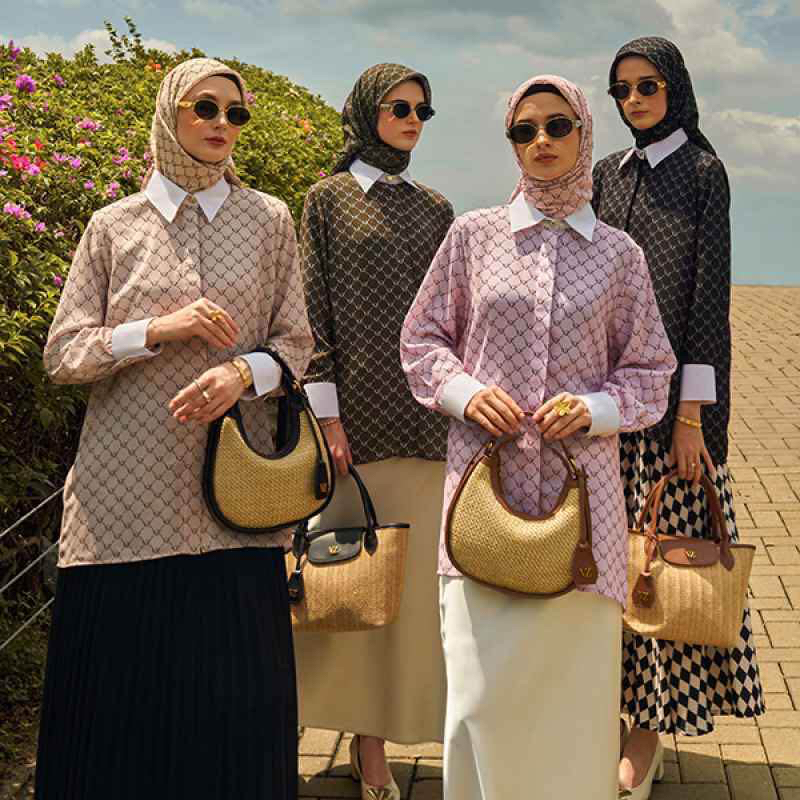 VZ Vivere Top Monogram Original by VIVI ZUBEDI