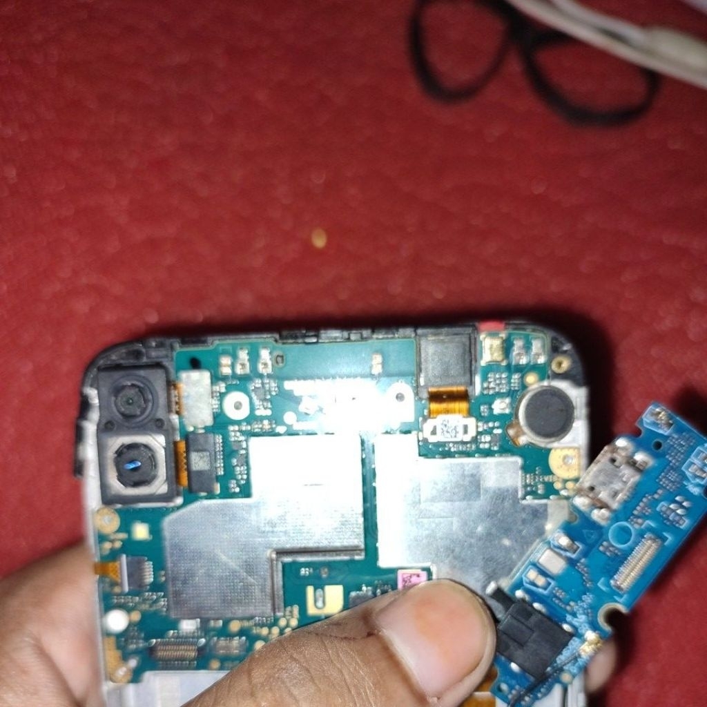 Satu set mesin Asus Zenfone pro max m1