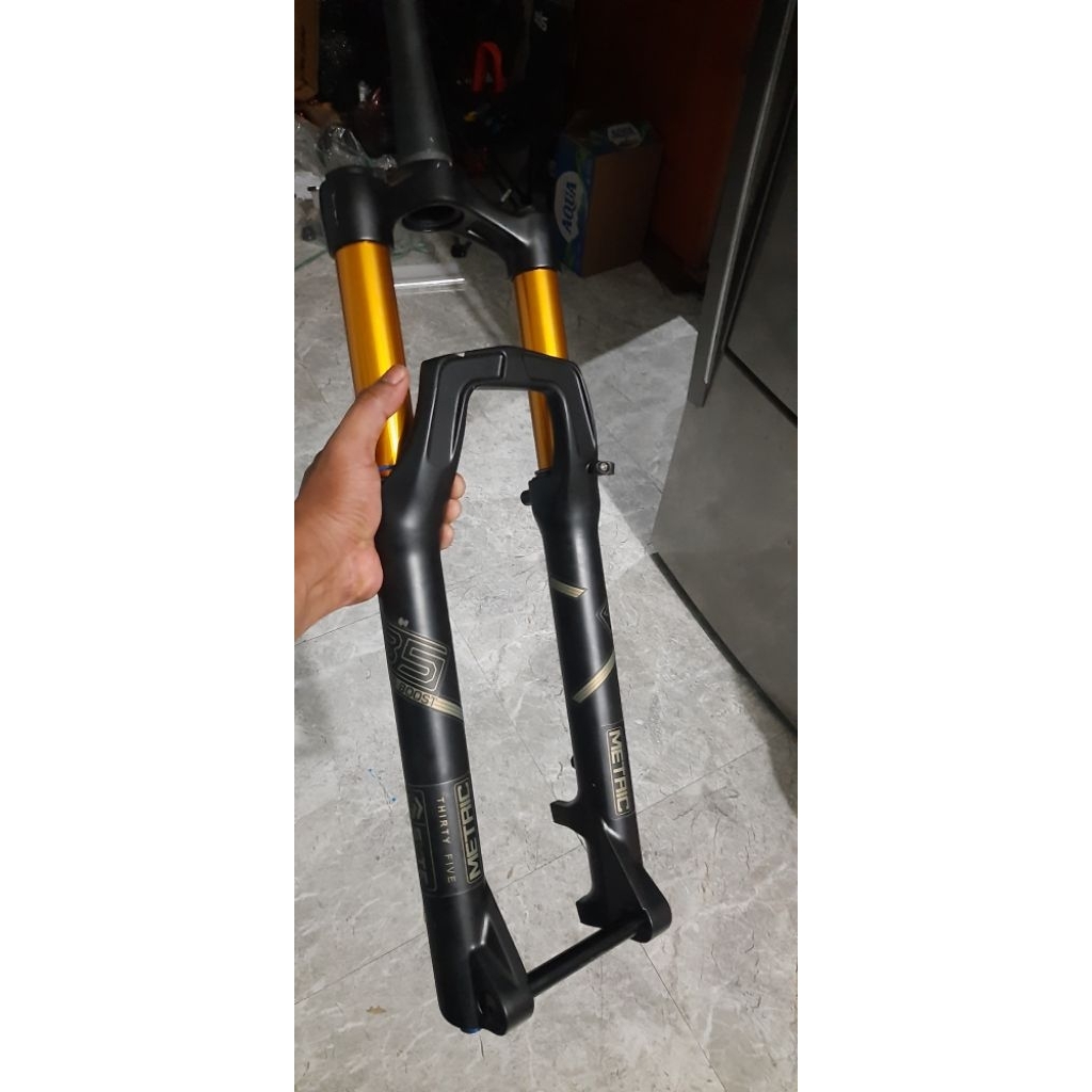 FORK 29 SYTE METRIC C253 35 TAPERED AIR BOOST travel 140 FULL ALLOY TA 15x110