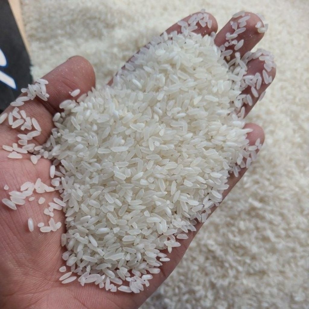 

BERAS PERA PADANG IR 42 1 LITER