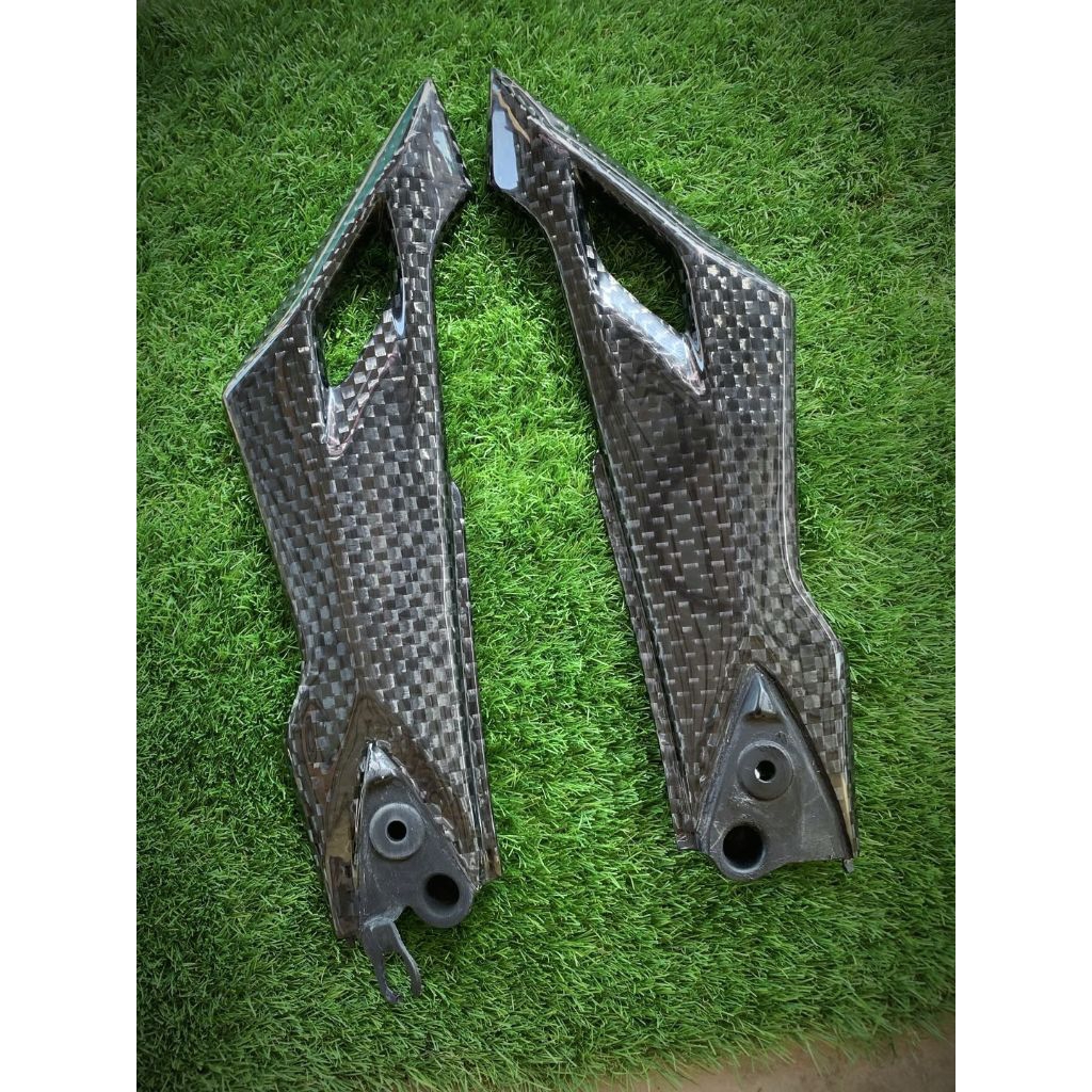 COVER SIDE BODY SAMPING TENGAH NINJA RR NEW PART ORIGINAL KARBON KEVLAR