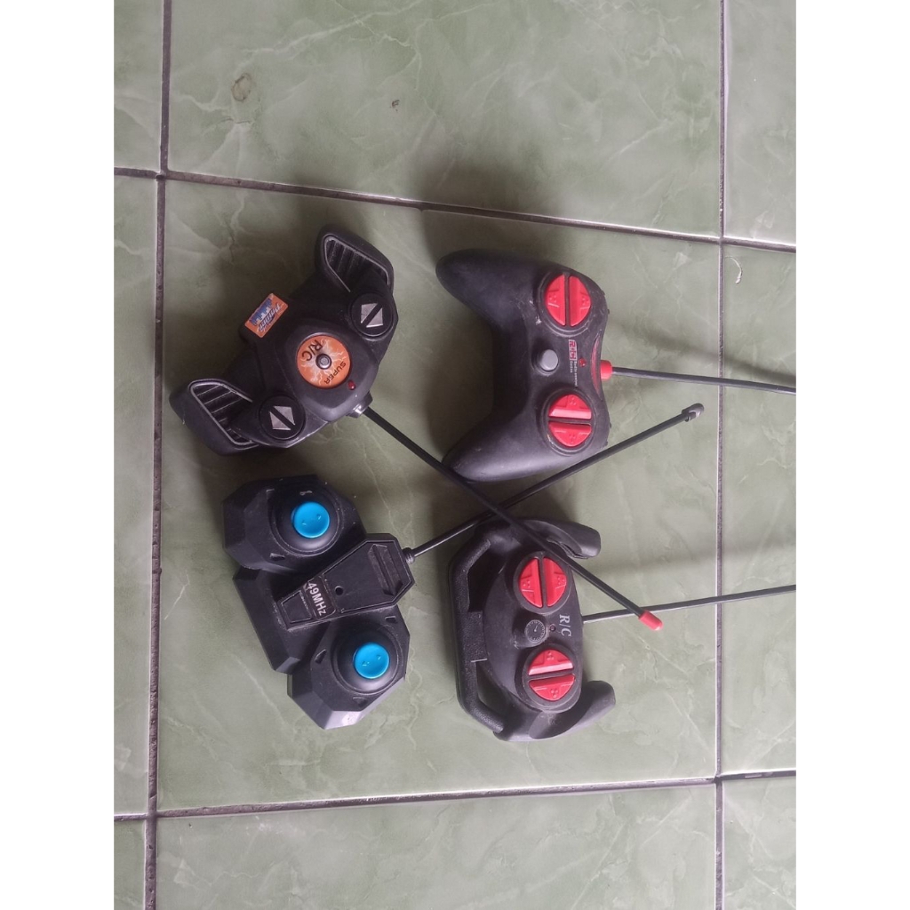 REMOT MOBIL MAINAN RC (Bekas)
