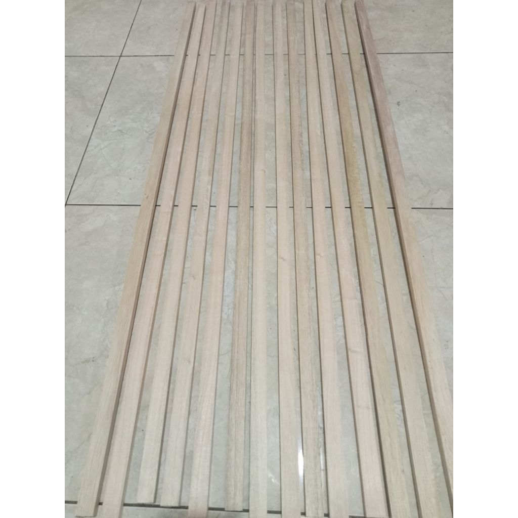 lis kayu/ plipit /reng kayu ukuran 1 cm*1cm 1*1.5cm, kayu persegi dan lis propil