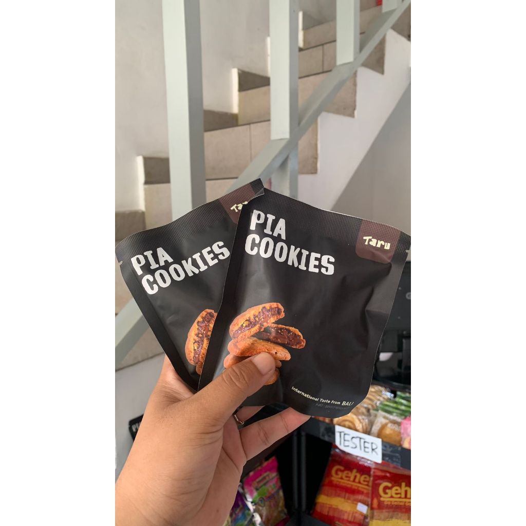 

BELI 1 GRATSI 1 TARU PIA COOKIES ll OLEH OLEH KHAS BALI ll PACKING KARDUS + BUBBLE WRAP