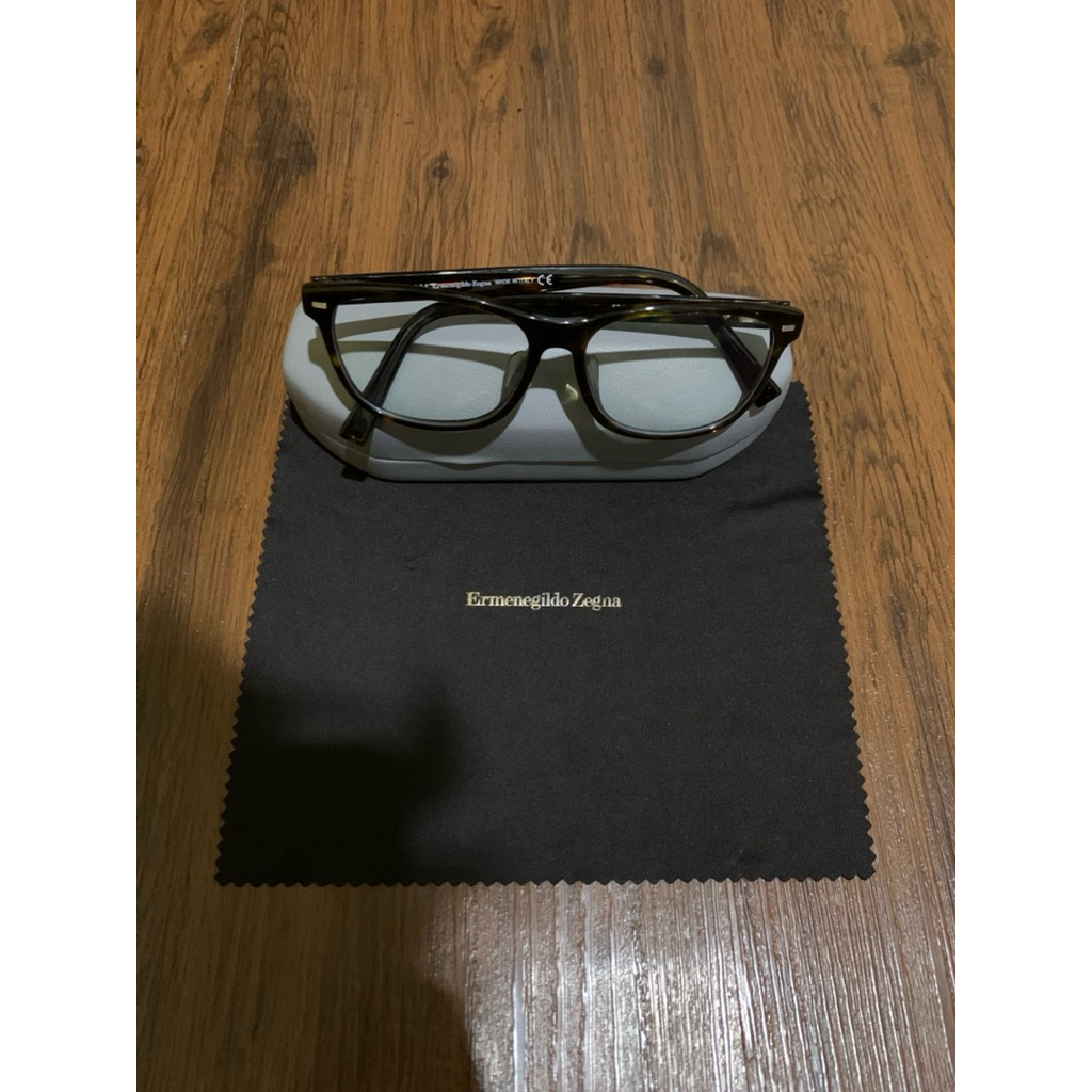 Kacamata Ermenegildo zegna black tutul authentic preloved