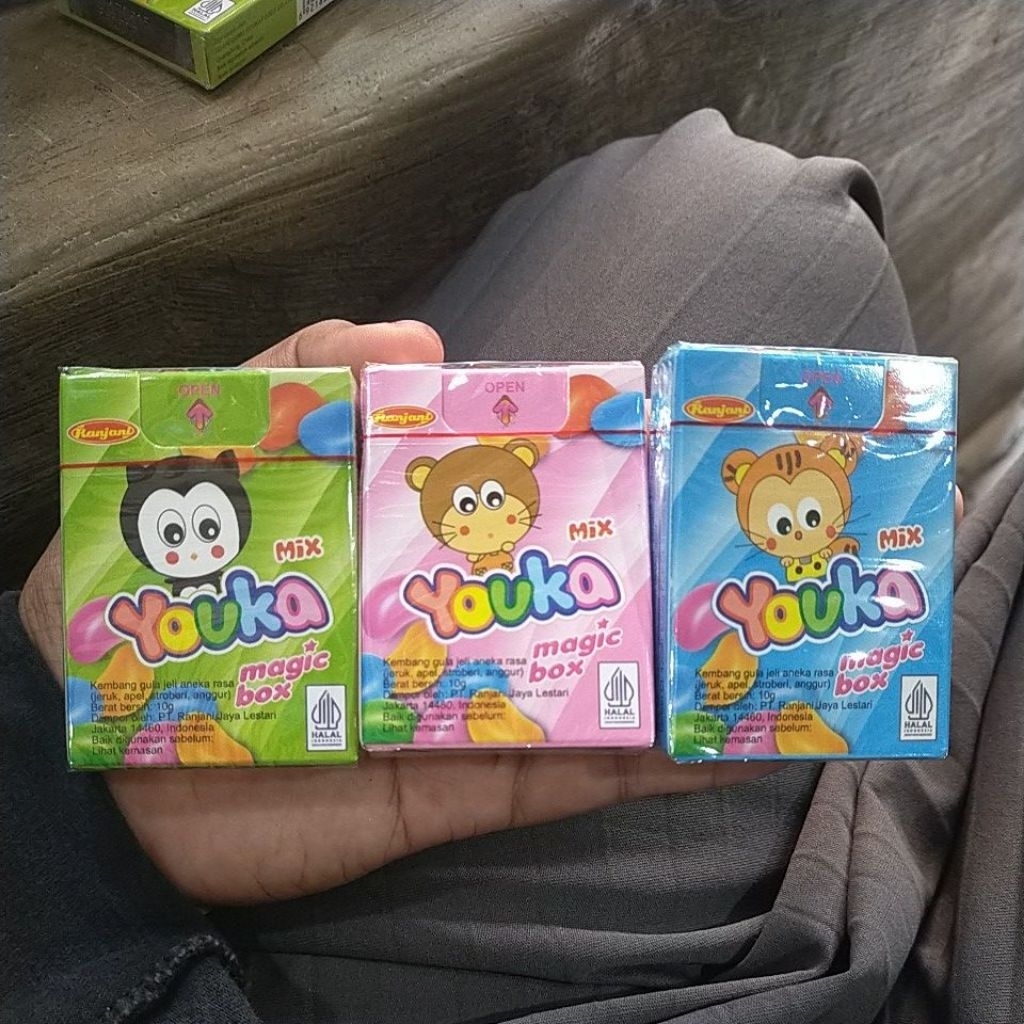

YOUKA MAGIC BOX | PERMEN MANIS DENGAN HADIAH SERU DIDALAMNYA