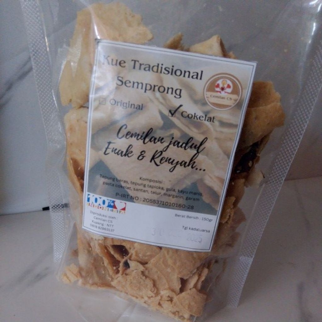 

Kue Tradisional Semprong Cokela