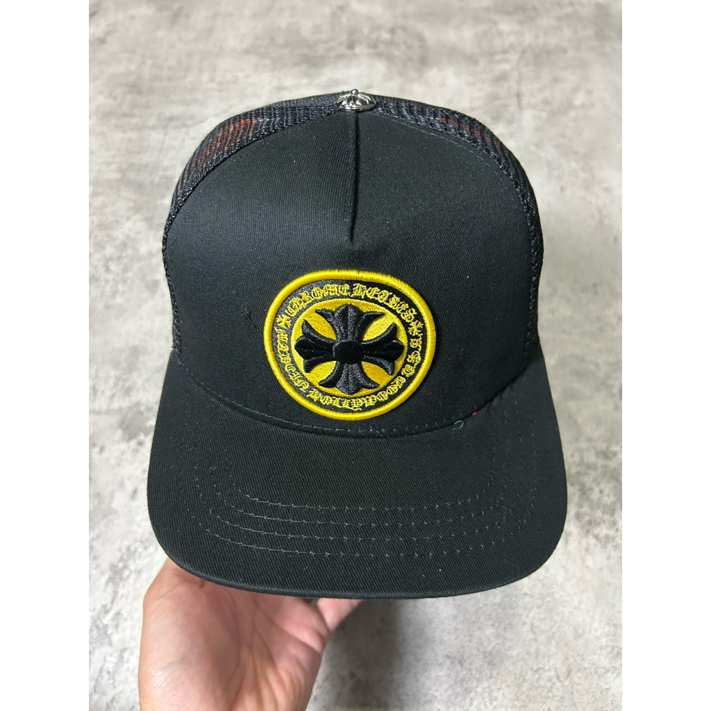 Topi Crhome Hearts Snapback Trucker