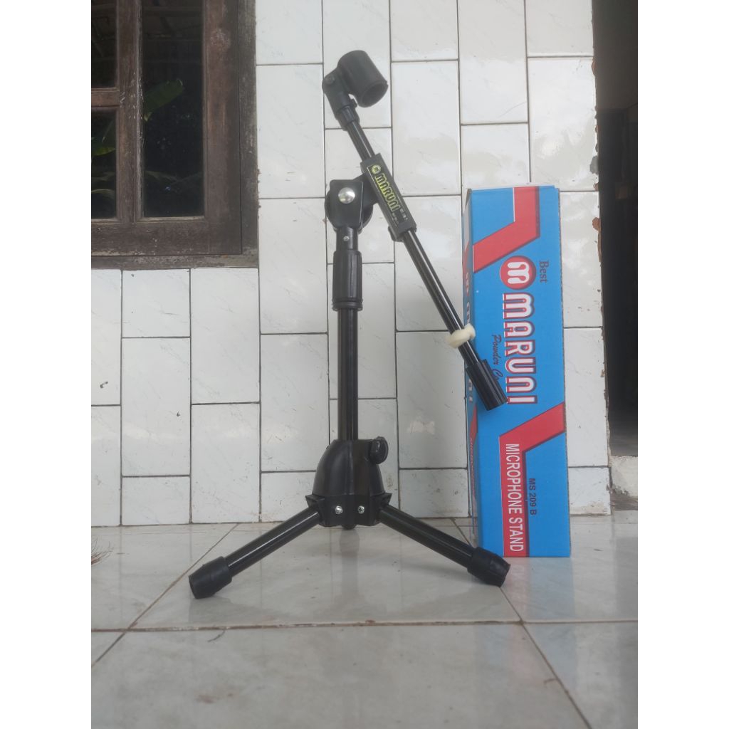 Stand Mic Maruni pendek / duduk + Holder Mic