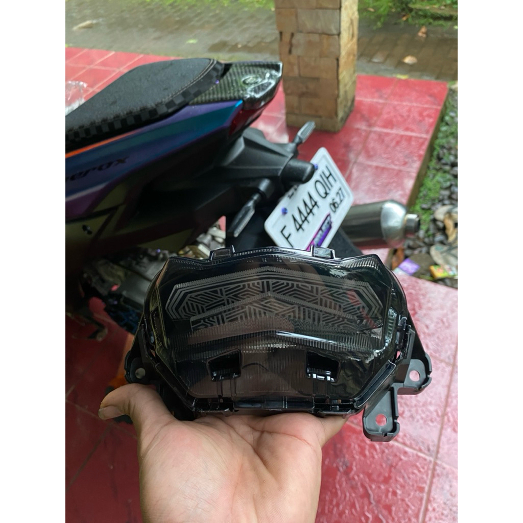 Stoplamp slimframe aerox new