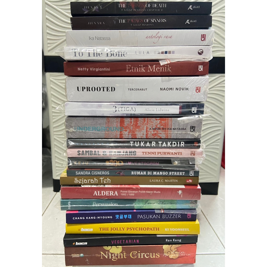 (PRELOVED) novel sambal ranjang, 9900 lovestagram, sejarah teh, aldera, persuasion, pasukan buzzer, 