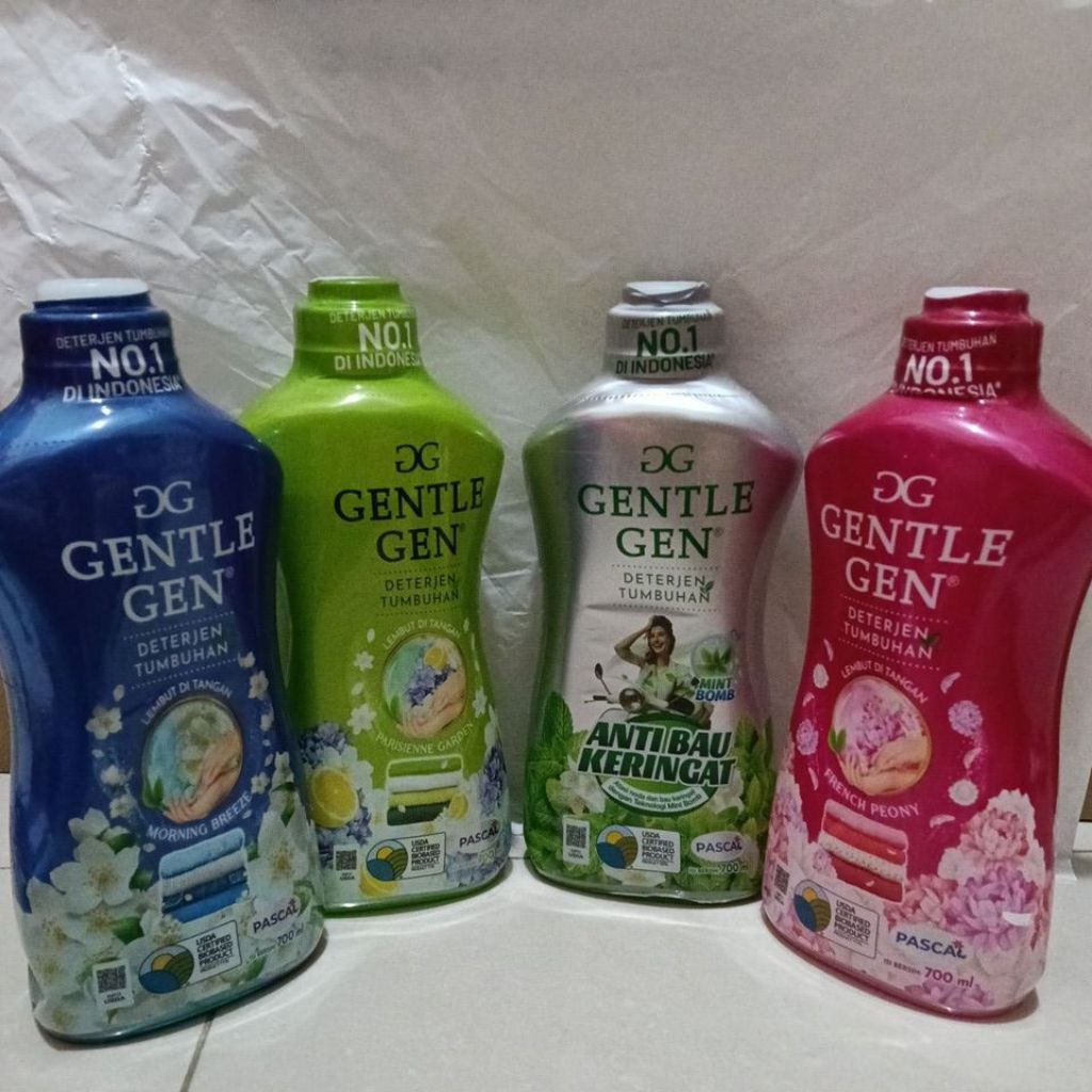 Gentle Gen Deterjen Cair / Gentle Gen Sabun Cuci Baju Cair 700Mili