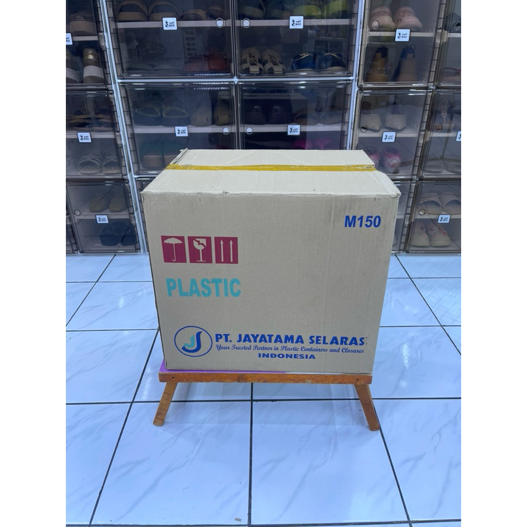 

Kardus 43 cm x 32 cm x 38 cm (550) Bekas Plastik M150 Single Wall