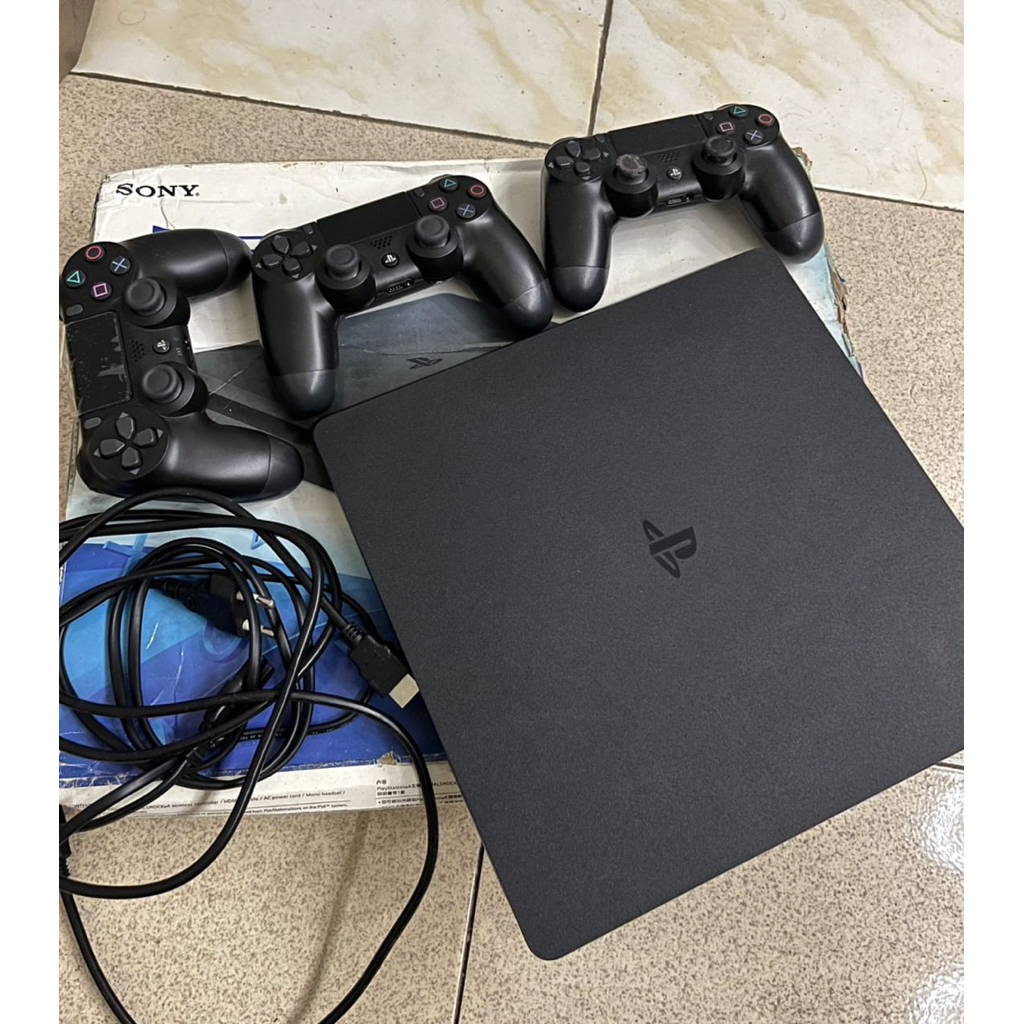 PS4 Slim 1TB