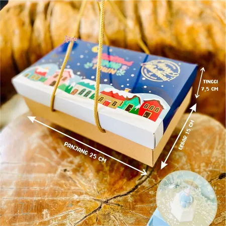 

Box kuker dus isi 3 toples persegi 350gr tema Natal