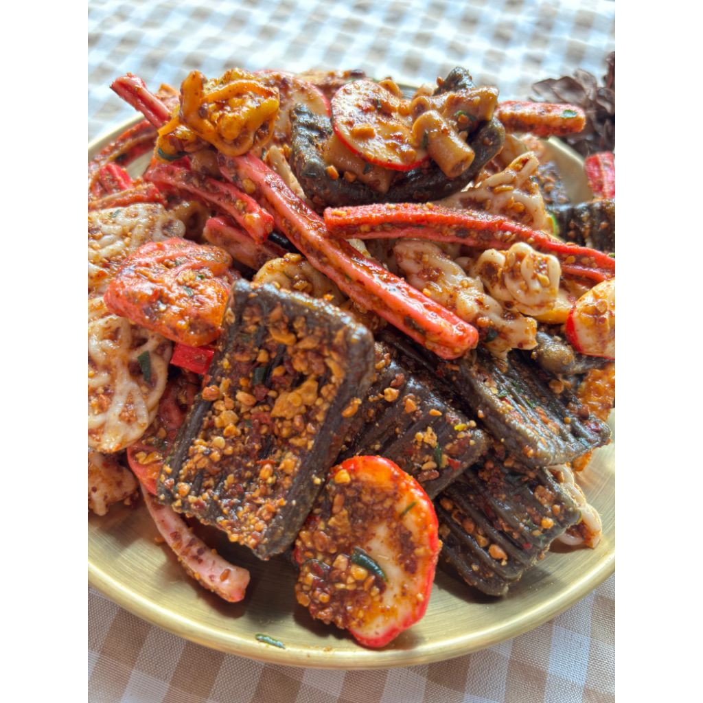 

HottKribo.id - (100gr) Seblak Kering Campur Bumbu Kacang Pedas