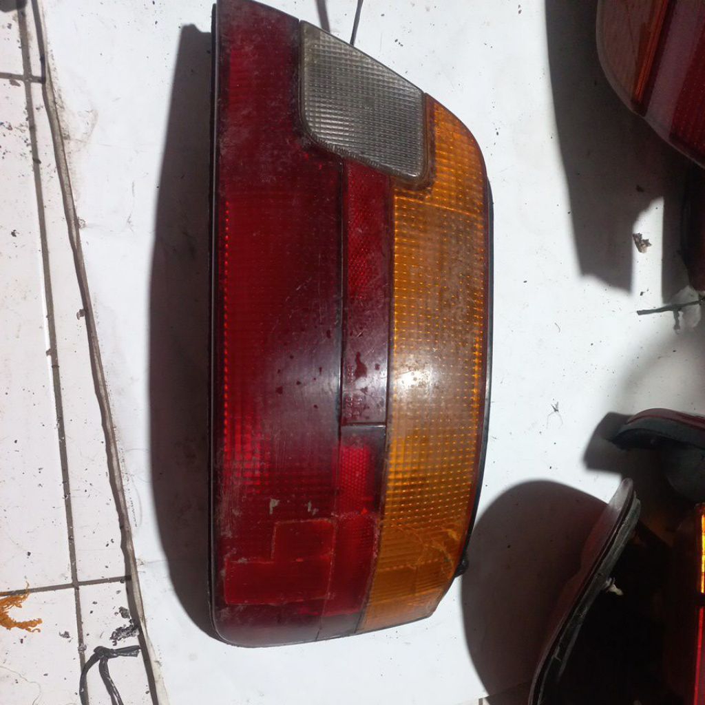 STOPLAMP LAMPU BELAKANG TOYOTA STARLET KAPSUL ORIGINAL