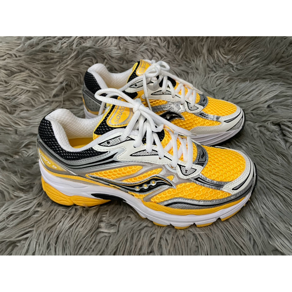 Saucony Omni Progrid 9