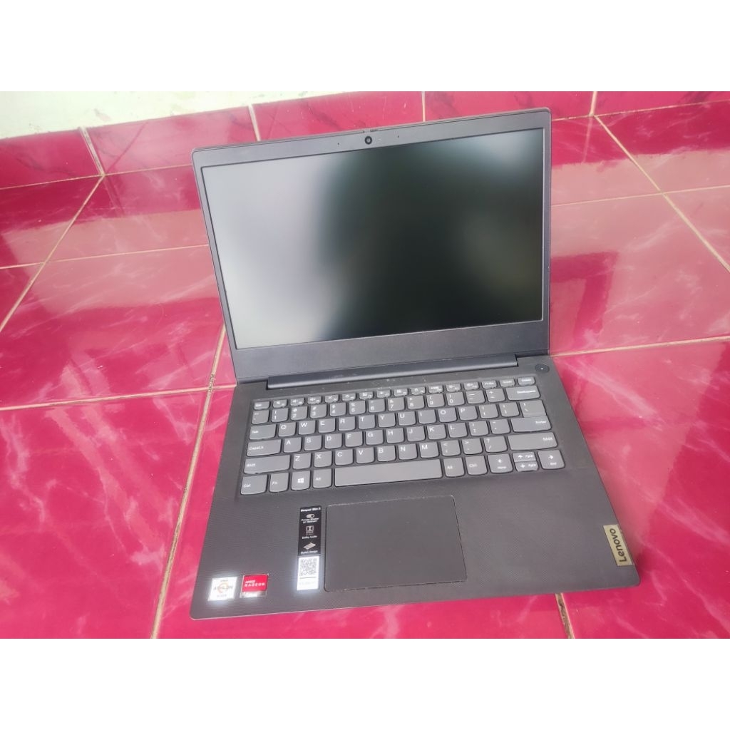 Laptop Bekas Lenovo Ideapad Slim 3 AMD Athlon Silver Ram 8GB SSD 512GB