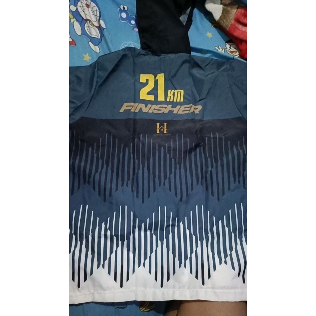 jacket Finisher 21 K Malang Half Marathon ukuran M dan L