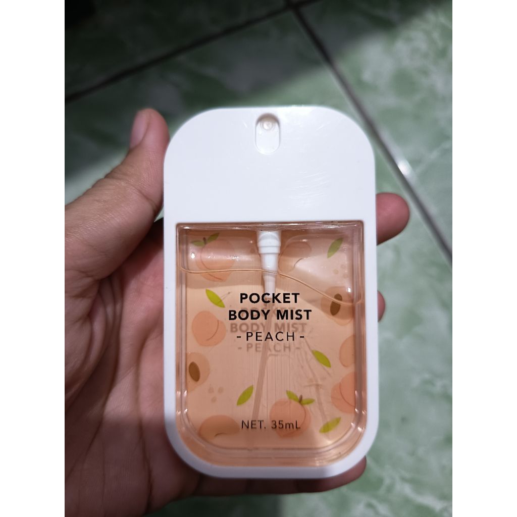pocket body mist miniso
