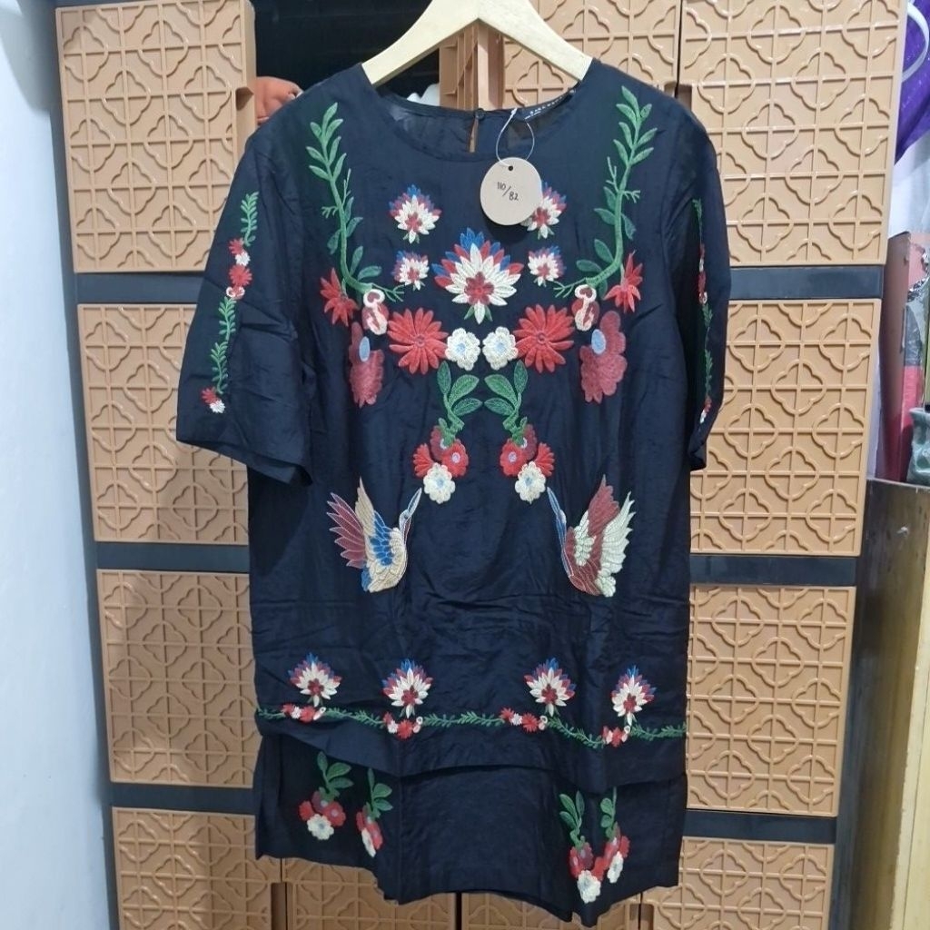 preloved Zara bordir