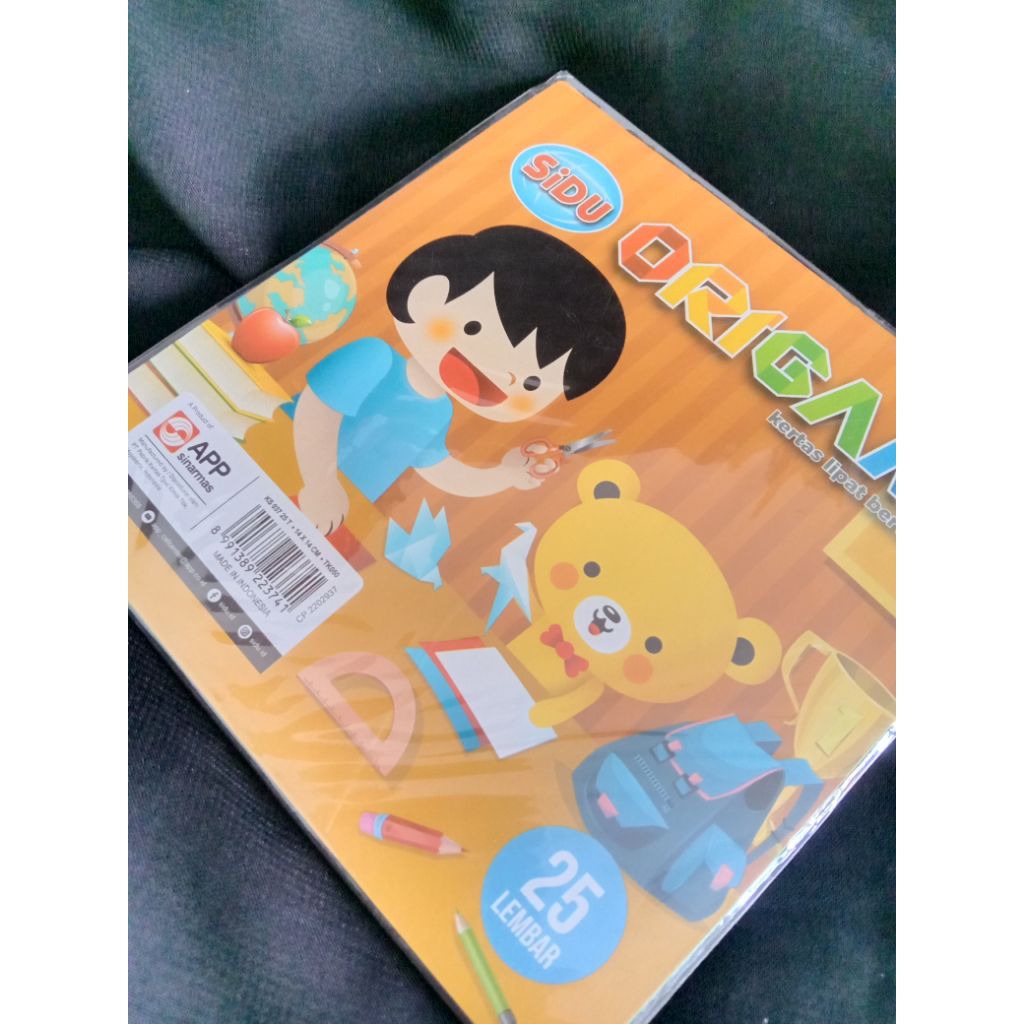 

ORIGAMI 12x12|14x14|20x20