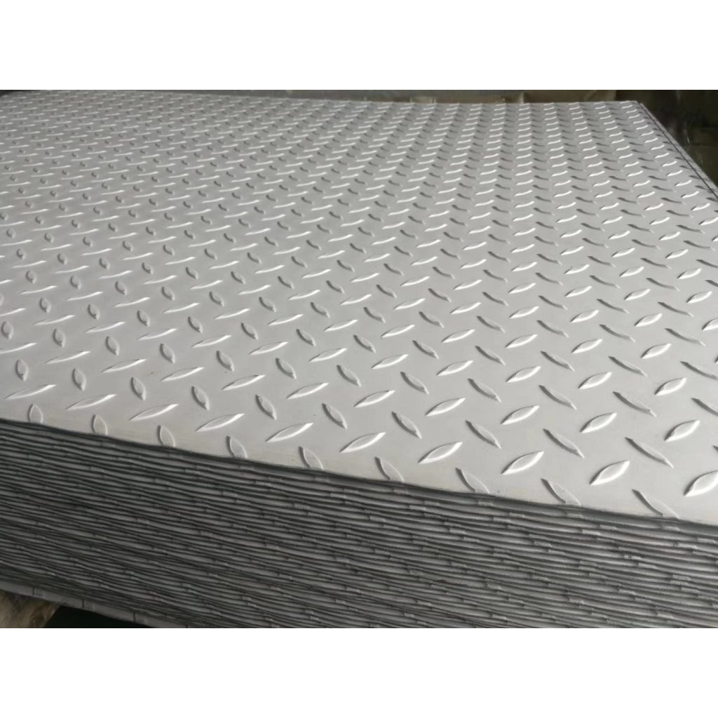 Plat Besi Bordes 1,5mm – Anti Slip, Kuat & Tahan Lama untuk Lantai dan Industri