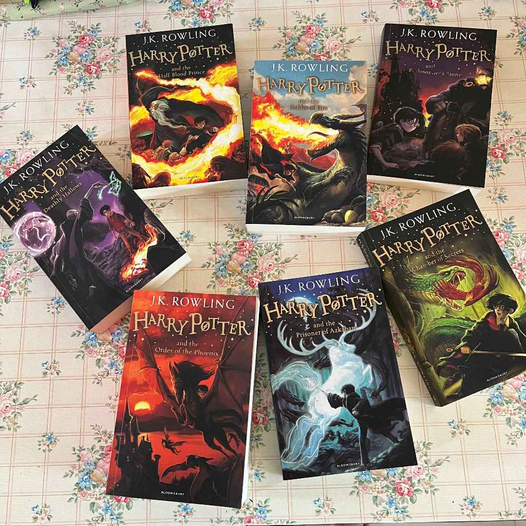 ORGINAL Harry Potter Set 1-7 Bloomsbury (Imported English Book)I