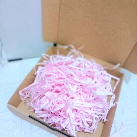 

Kertas Cacah / Kertas Serut / Shredded Paper / Kertas Hampers packaging