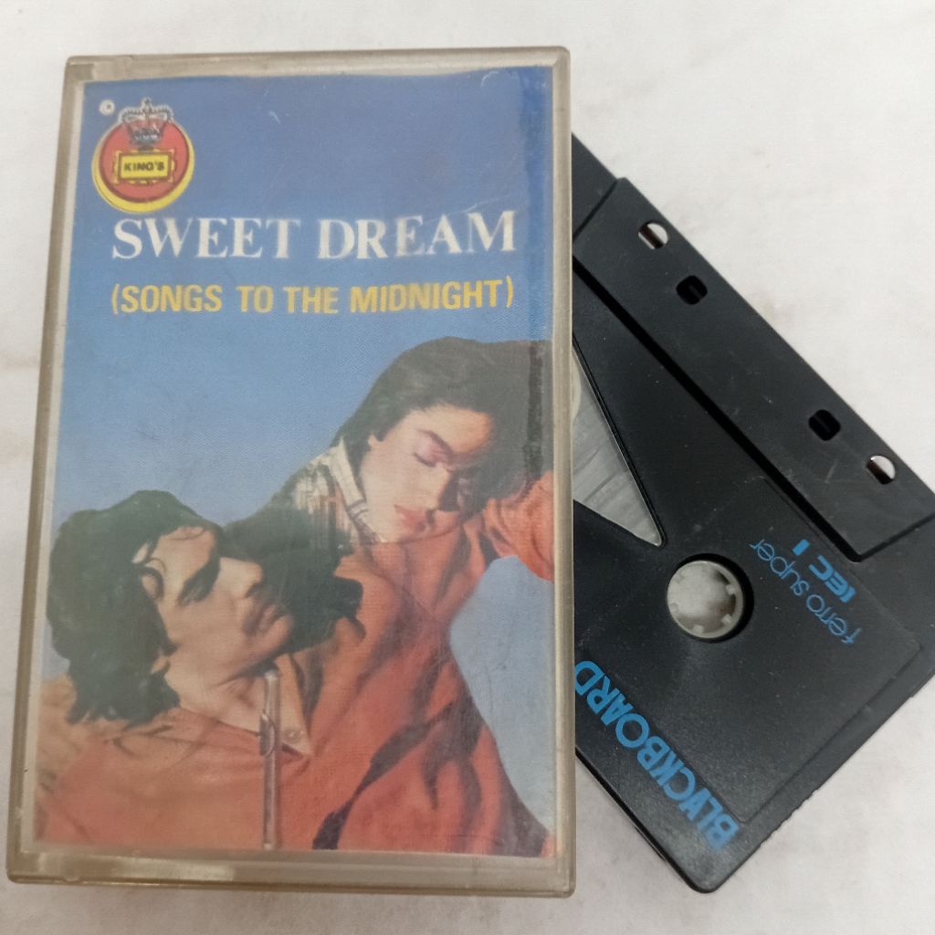 Kaset Pita Sweet Dream (Songs To The Midnight)