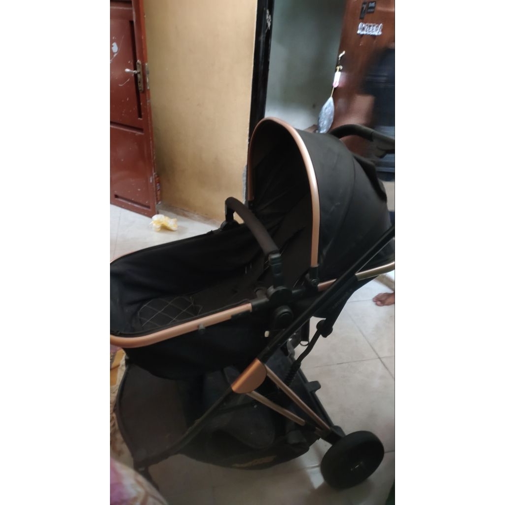 STROLER BABY DOES DUMONT+ [Nego Tipis]