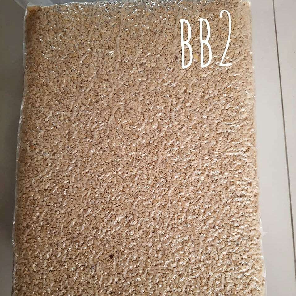 

Kacang Mede Hancuran Menir/BB 100kg