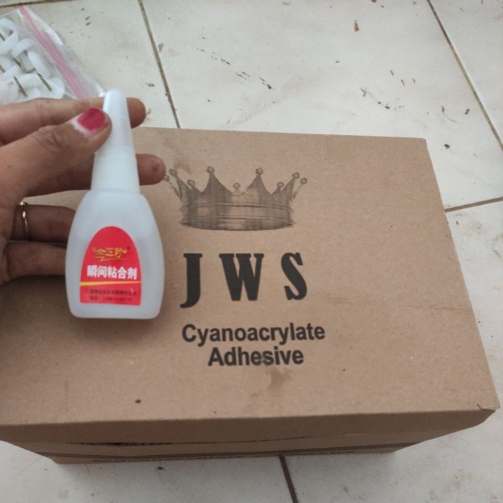 

Lem Altco JWS Besar 1 Dus 30 PCS