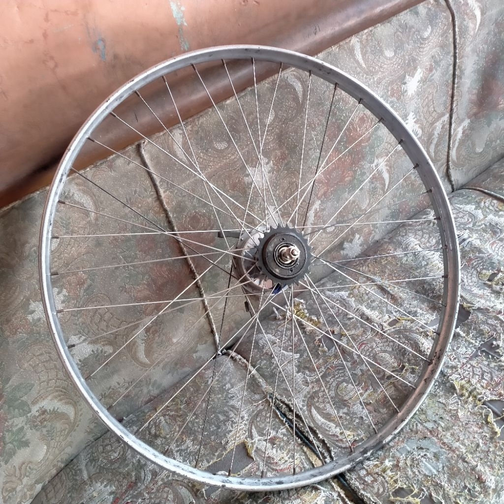 roda tromol belakang sepeda onthel tua sa