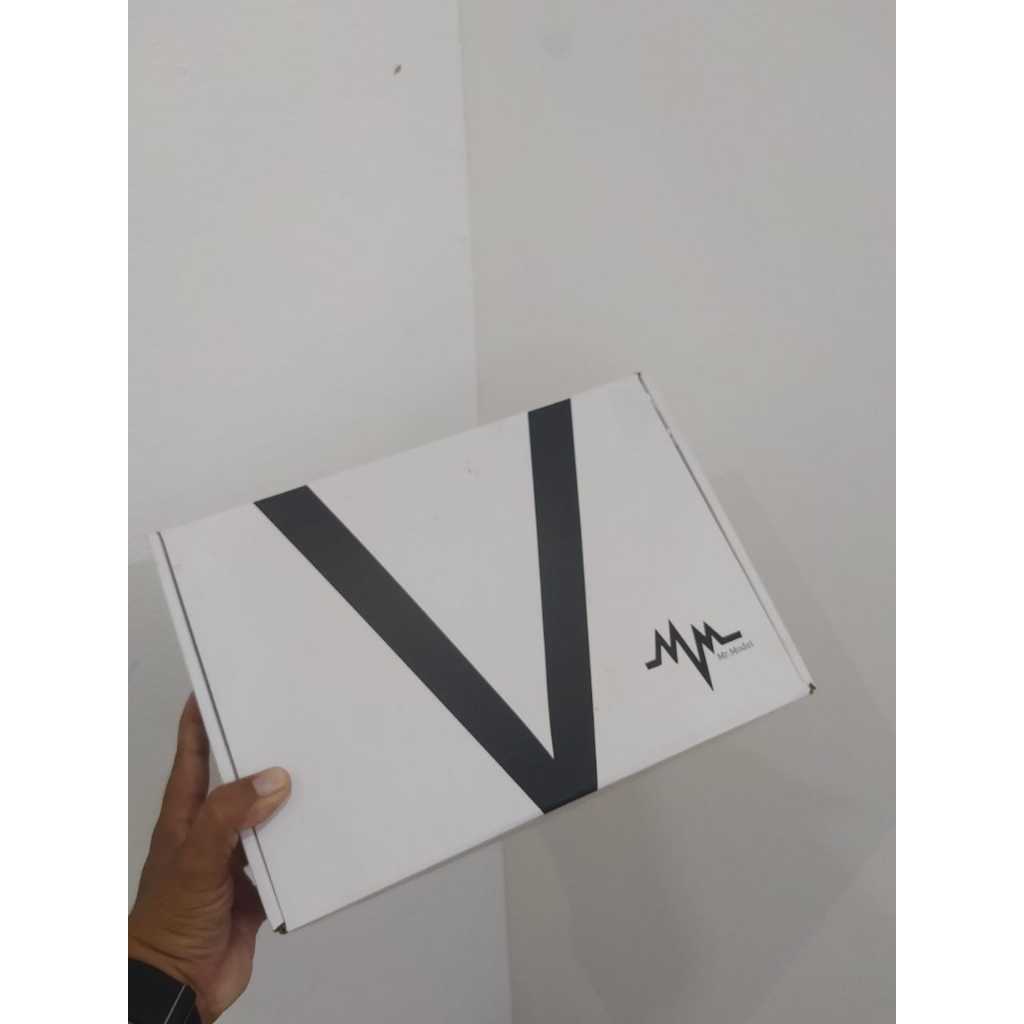 MJH MG 1/100 Astray Noir HIRM Ver