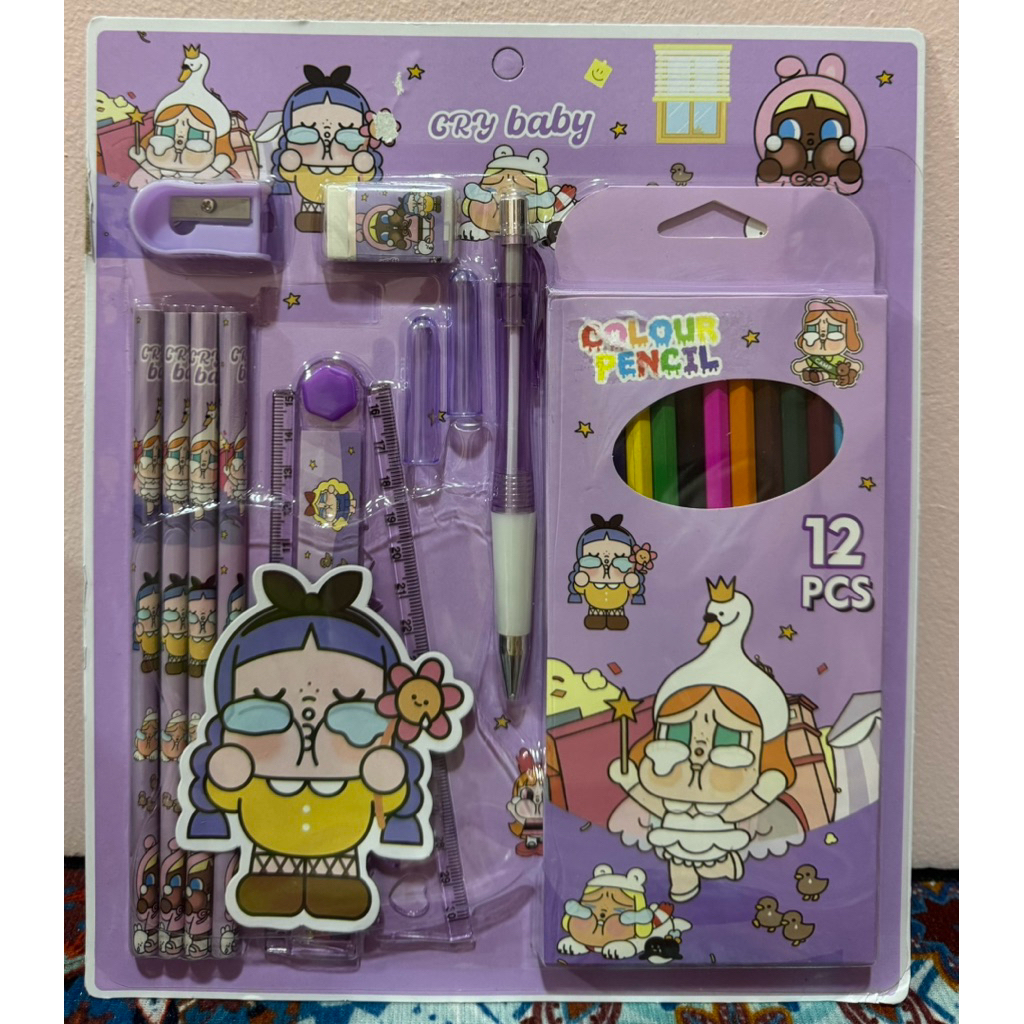 

Pensil Set Baby Three / Cry Baby