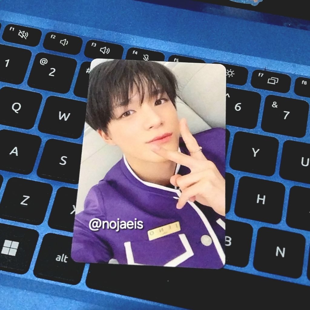 [OFFICIAL] pc jeno season greeting sg 2022 nct dream