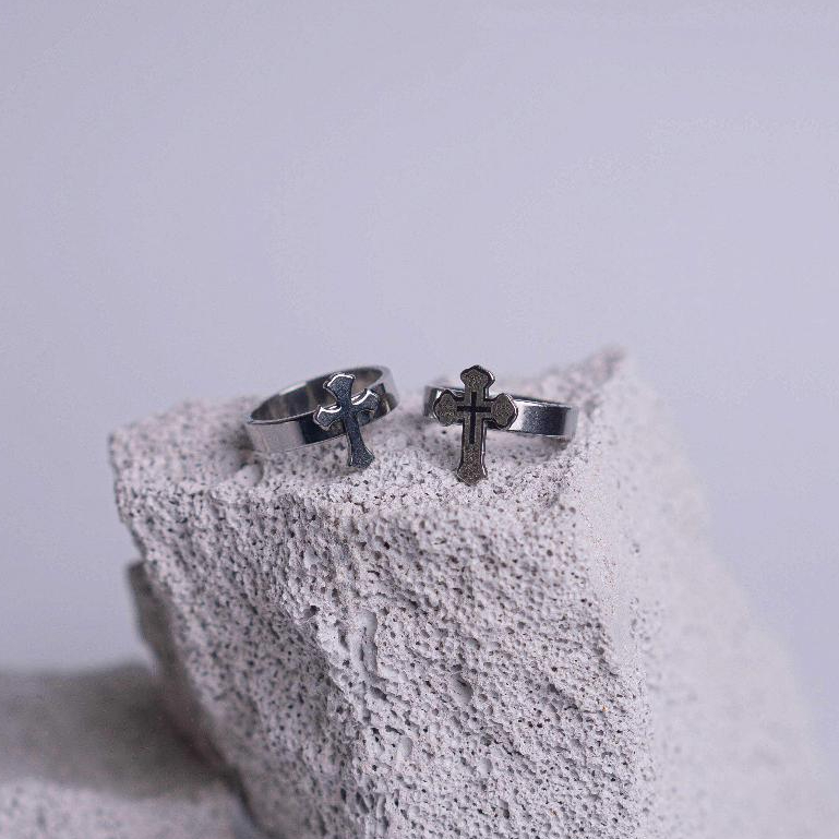 Cincin Salib Titanium Premium Anti Karat - Cincin Rohani Pria dan Wanita