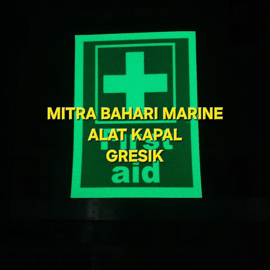 

Stiker IMO Symbol IMPA 334170 First Aid Glow In The Dark