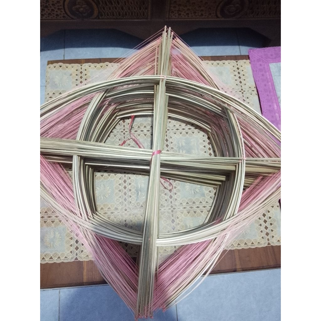 Arku layangan Standart Sukhoi / Rancangan layangan standart Sukhoi 100 pcs (arku jadi )