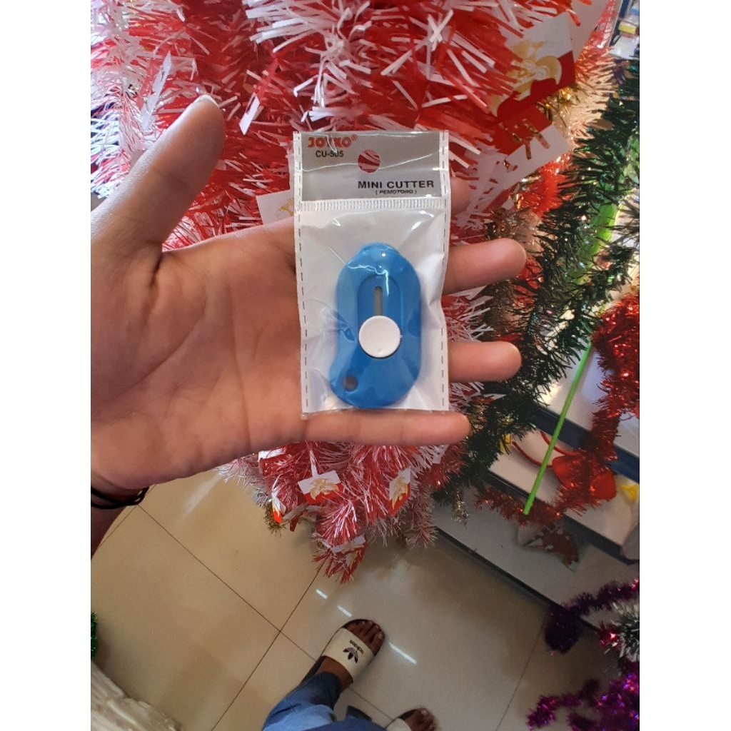 

Mini Cutter / Cutter Kecil Pemotong Joyko CU-505