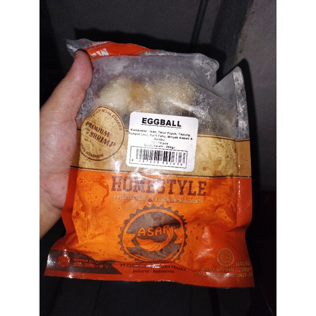 

egg ball isi telor puyuh