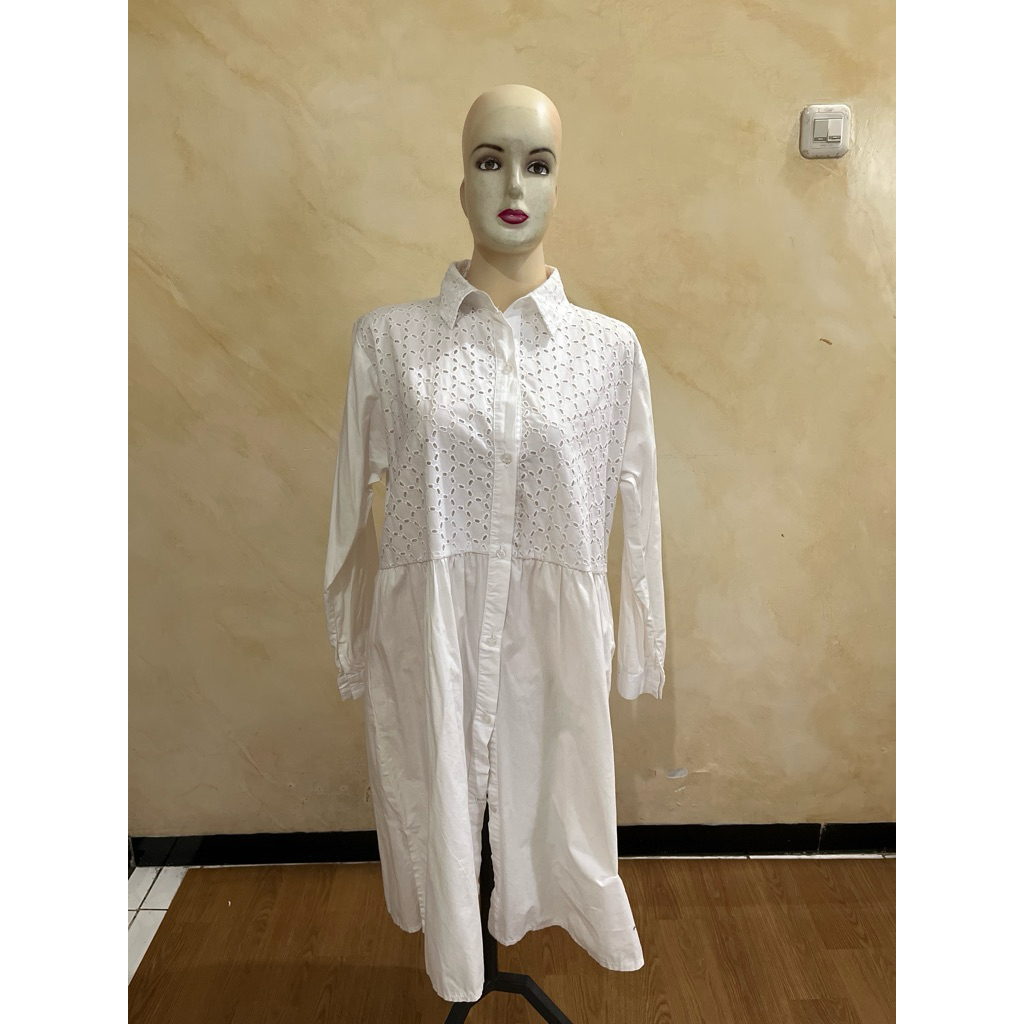 PRELOVED TUNIK PUTIH KOMBINASI KATBOL