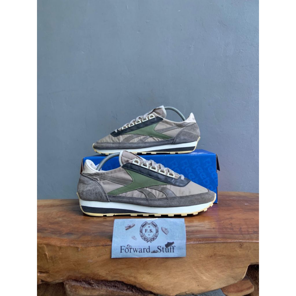 REEBOK AZTEC GREY GREEN